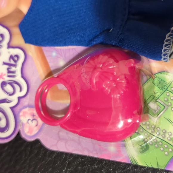 🍓 4/$20 Sparkle Girlz outfit new - Picture 5 of 7